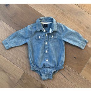 babyGap | Boys 2-Pocket Chambray Button-Front Bodysuit, Blue | 6-12MO